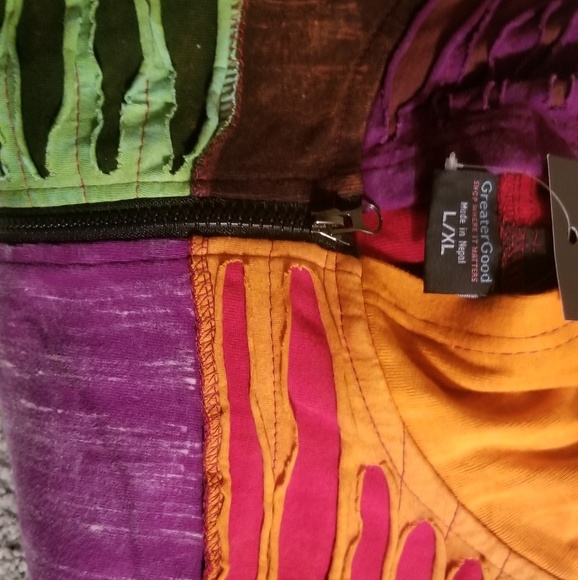 Greater good coat - Picture 3 of 3